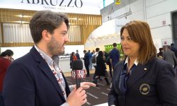 VINITALY, L’IMPEGNO DEI SOMMELIER DELL’AIS ABRUZZO CHE SACRIFICANO LAVORO E FAMIGLIA