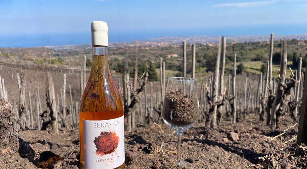 ETNA, PRESENTATO AL VINITALY IL MACERATO DI SERAFICA CHE INAUGURA LINEA VERSANTE SUD