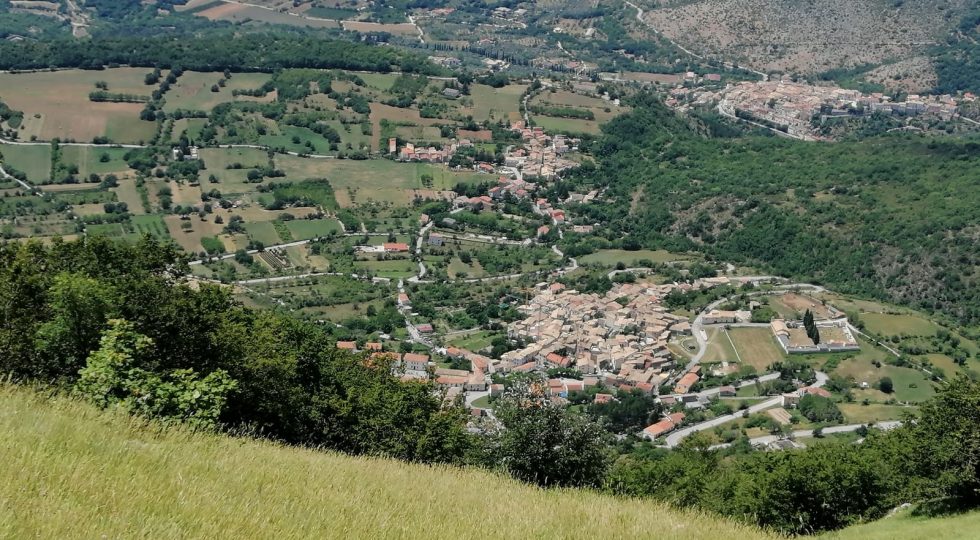 Villa Santa Lucia, la tranquillità di un angolo di storia abruzzese da scoprire